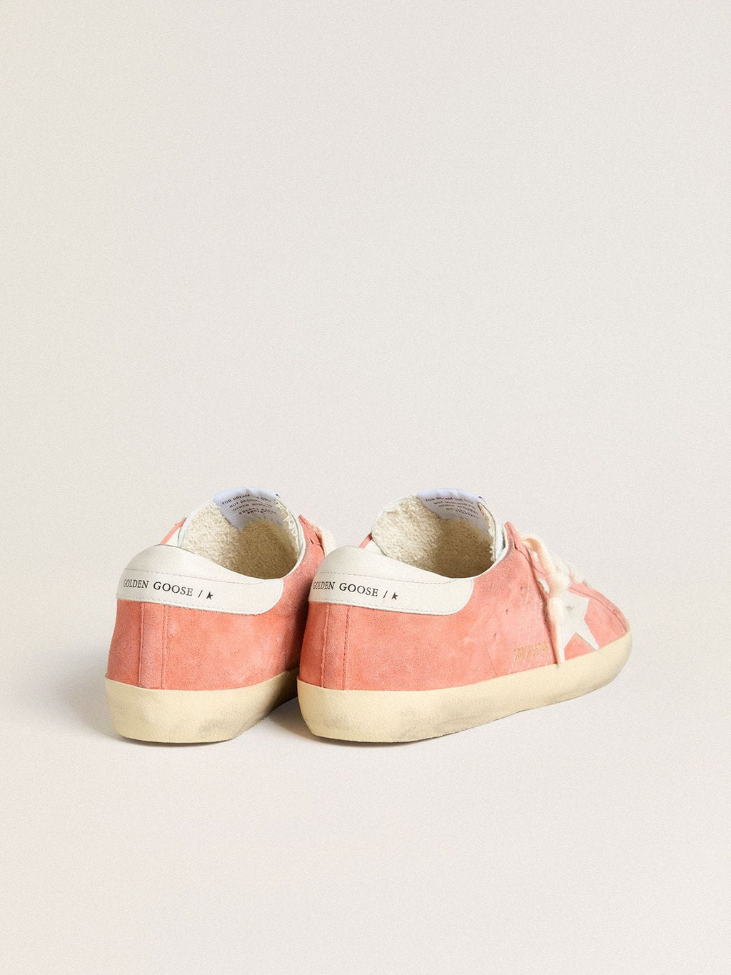 Golden Goose pánské Super-Star z korálového semiše s bílou koženou hvězdou a patní záložkou