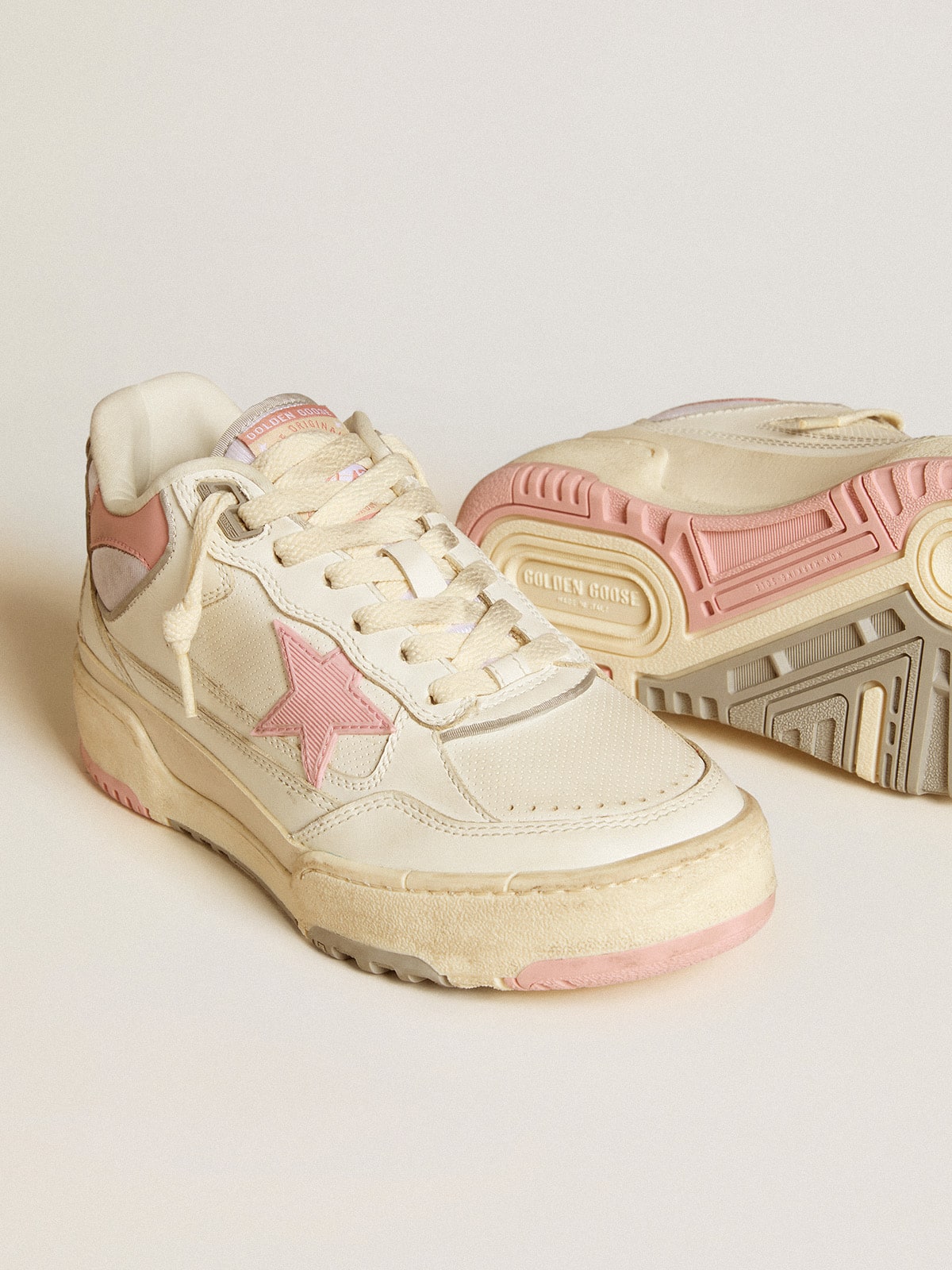 Golden Goose pánské Forty2 s růžovou hvězdou a bílou koženou patní částí