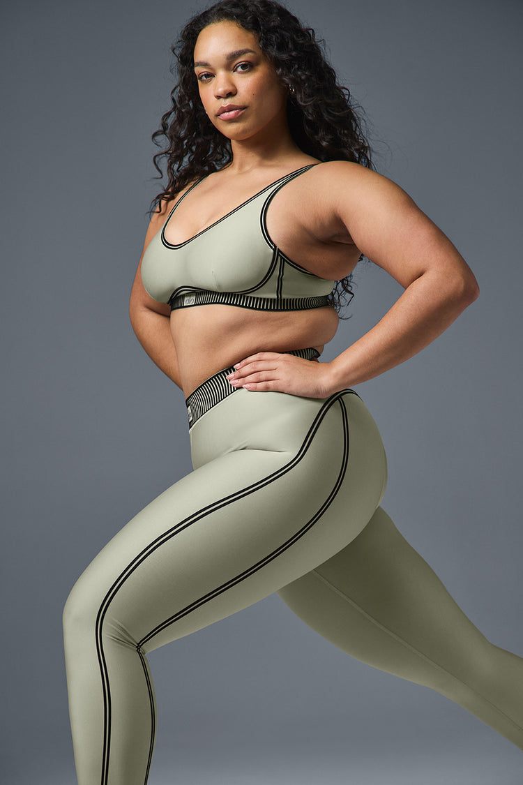 Alo Yoga Airlift High-Waist 7/8 Line Up legíny - vápencová