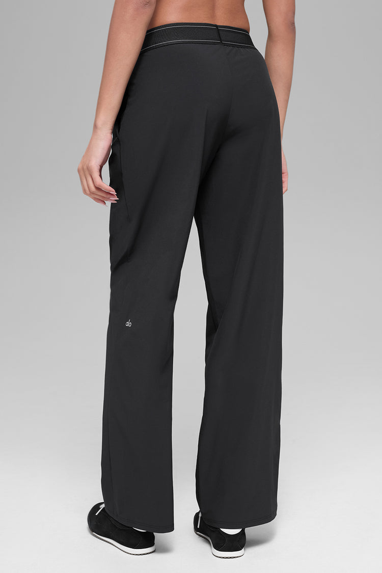 Alo Yoga Suit Up Trouser (Long) - černá