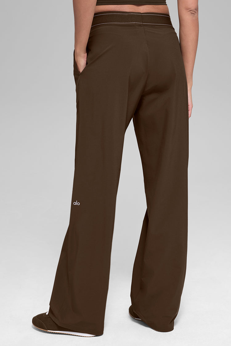 Alo Yoga Suit Up Trouser (Long) - hnědá