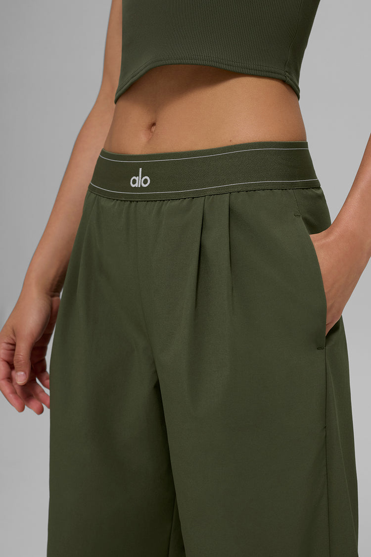 Alo Yoga Suit Up Trouser (Long) - olivově zelená