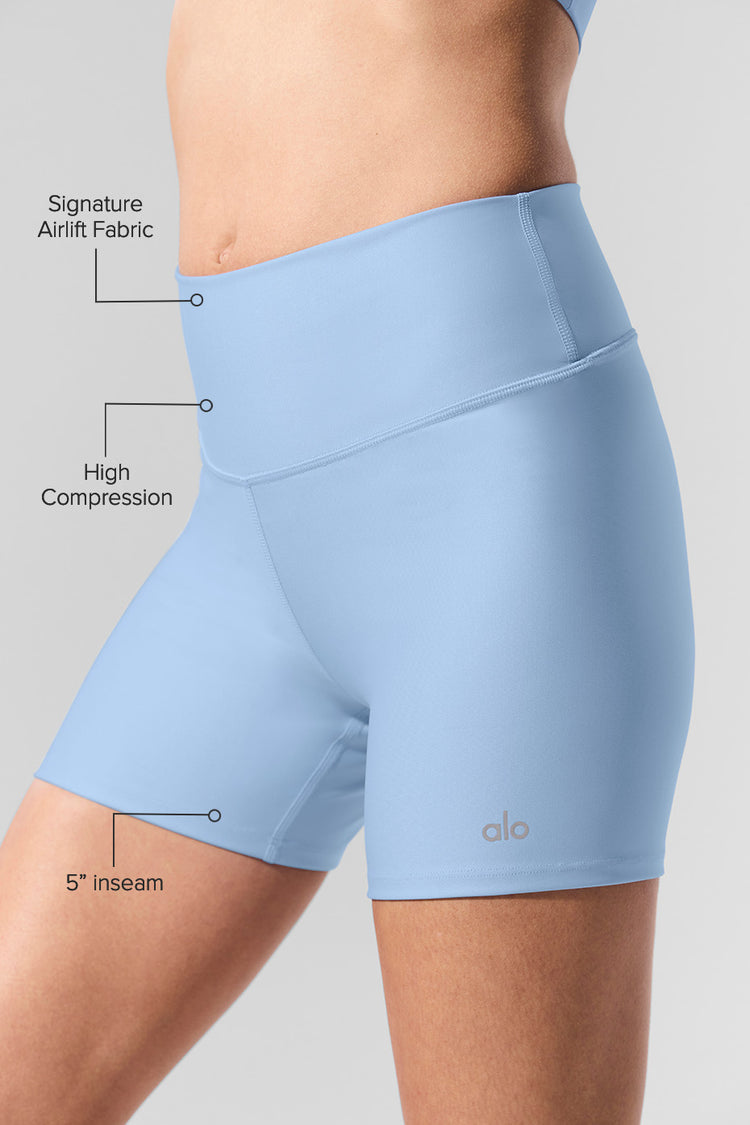 Alo Yoga 5" Airlift Energy Short - mušlově modrá